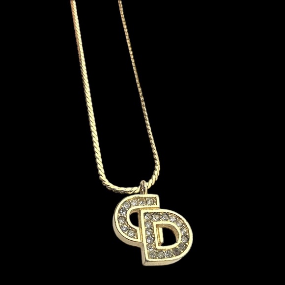 ❌SOLD❌ 💎 CHRISTIAN DIOR Crystal Dior Logo Bracelet - Picture 4 of 13